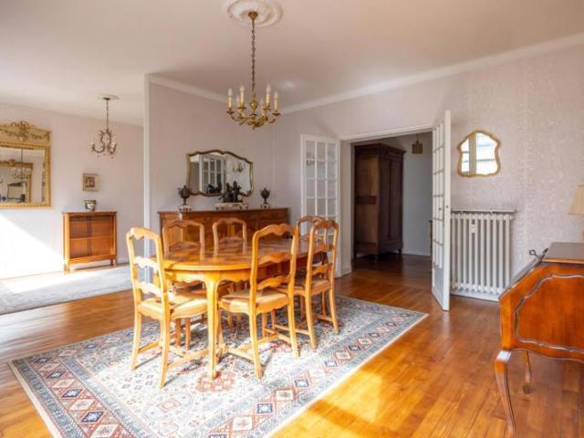 Grand T3 de 92m² + ascenseur