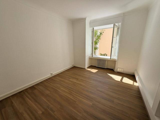 Grand T3 entièrement neuf