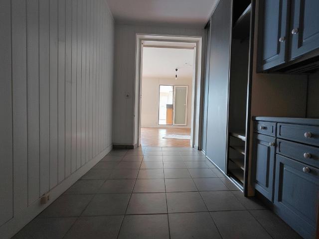 Grand T3 lumineux de 92 m² avec terrasse 92m² Aurillac