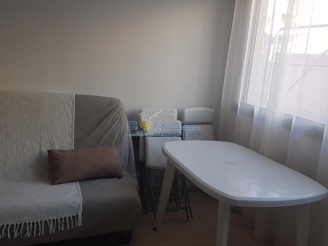 Grand T2 cabine dans le quartier de la Corniche Location Etudiante