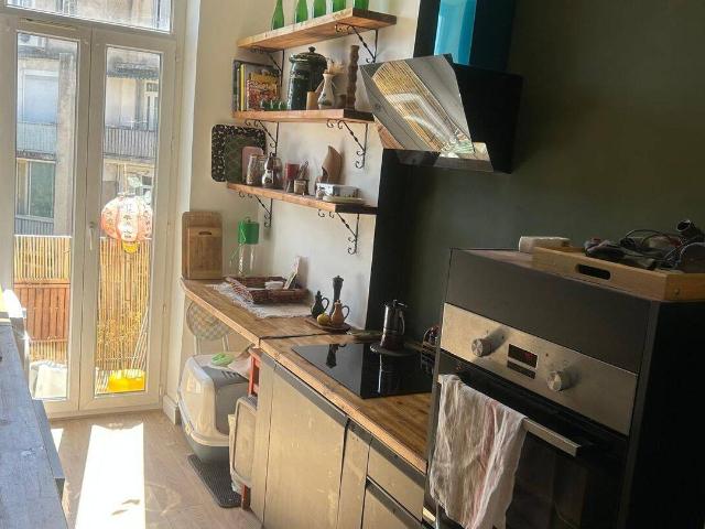 Grand T2 meublé 54m² / Cinq Avenues