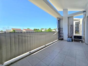 Grand T4 de 78m² en deuxième et dernier étage