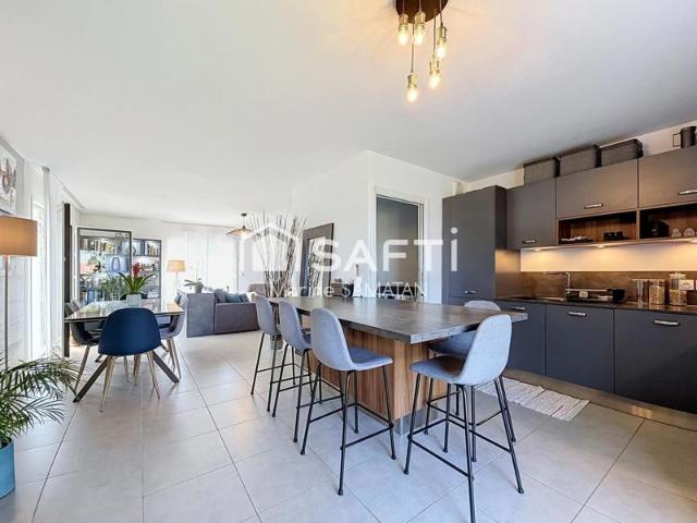 Grand T5 de 118m2 double garage terrasse