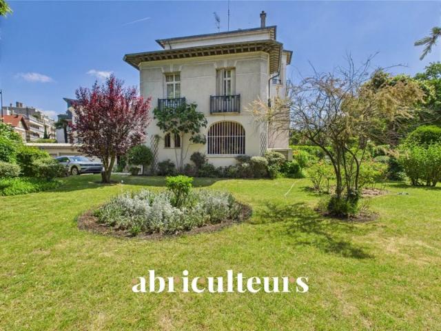 Grand T6 de 165m² avec sublime jardin Saint Mandé / Lac Daumesnil Paris 12