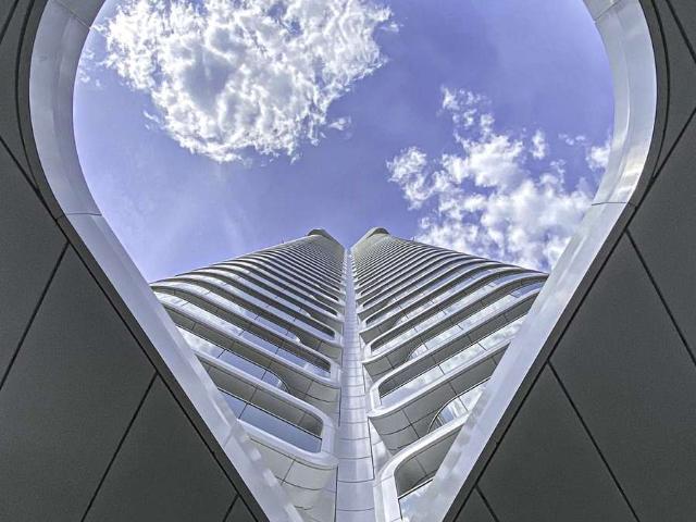 Grand Tower L`Art de Vivre
