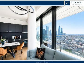 Grand Tower Möblierte Vier Zimmer Wohnung mit Skylineblick