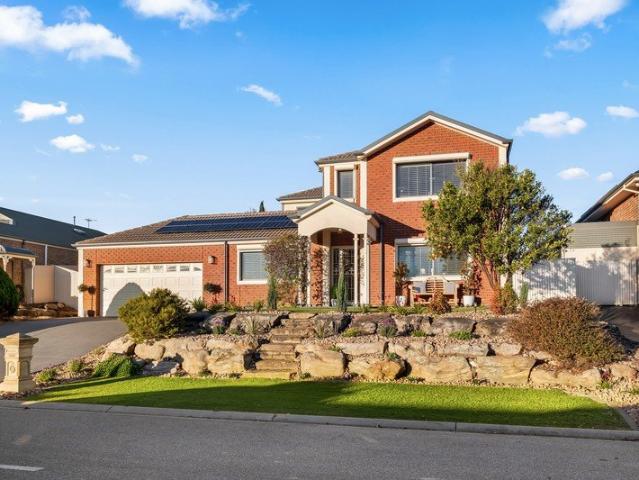 Grand Two Storey Residence, Spectacular Views, Resort Style Family Living!