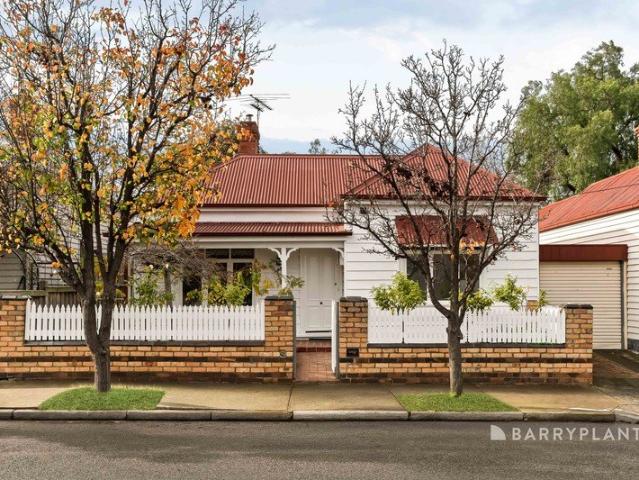 Grand Victorian Family Home with Detached Studio, Home Office & Lifestyle Appeal