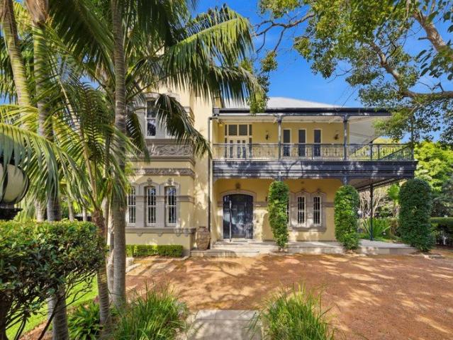 Grand Victorian Landmark Residential/Commercial Zoning