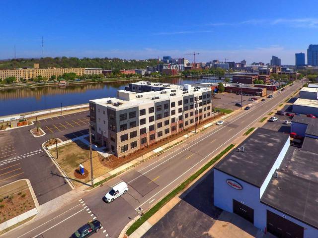 Grand View Place 2 Bedroom Apartment for Rent at 936 Front Ave Nw, Grand Rapids, MI 49504 West Grand