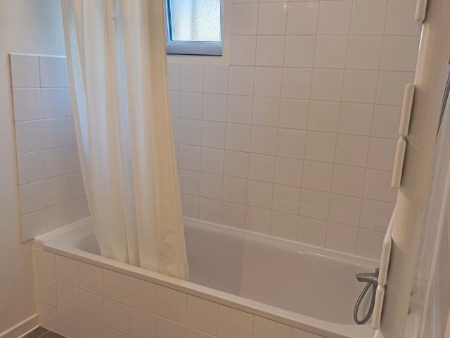 Grand appartement 4 pièces – Strasbourg Koenig – Rue des Capucins – Rez de chaussée