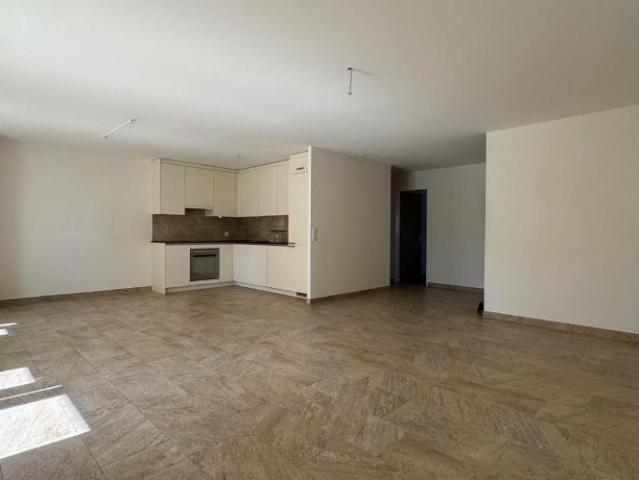 Grand appartement 3.5 pièces au 2ème étage