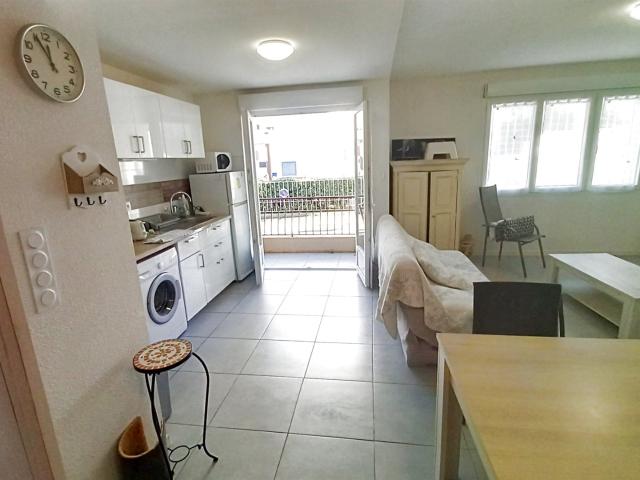 Grand Appartement T3 64 M2 + 2 caves. 65m² Lamalou les Bains