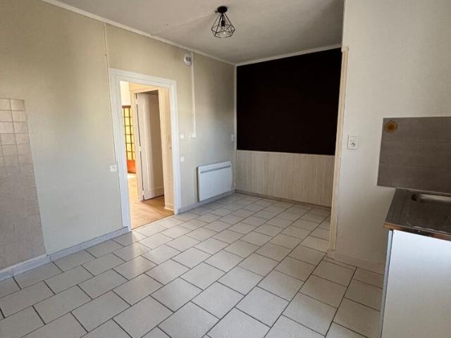 Grand appartement T3 bis
