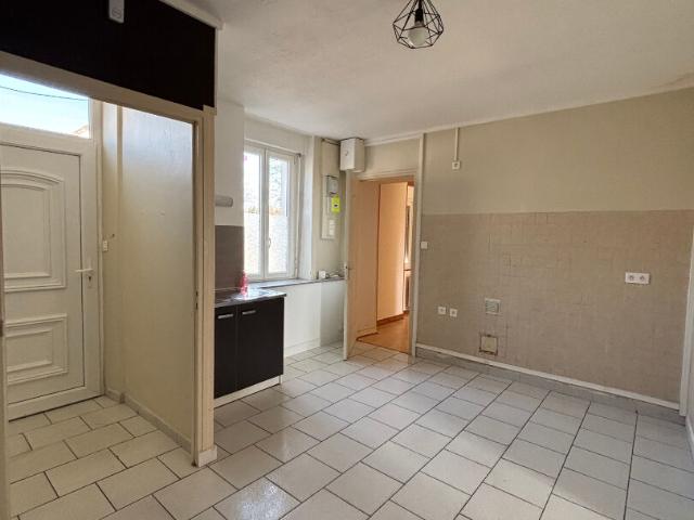 Grand appartement T3 bis, Le creusot