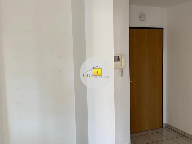 Grand Appartement T3 de 82 m2 Parking