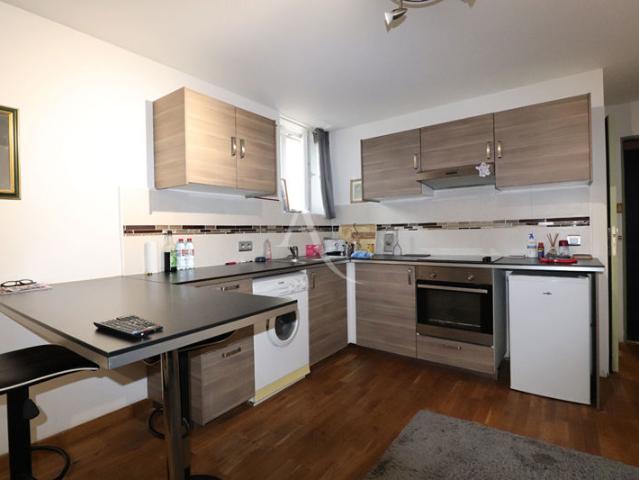 Chaville 2 pièces tres bon etat 49 m²