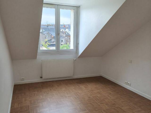 Grand appartement T4 ANCENIS Centre