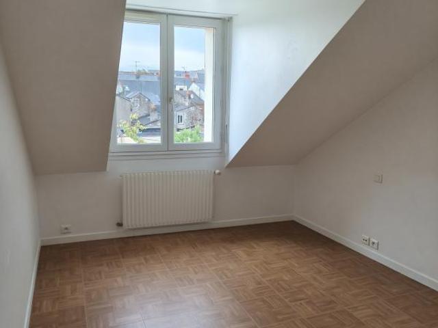 Grand appartement T4 ANCENIS Centre