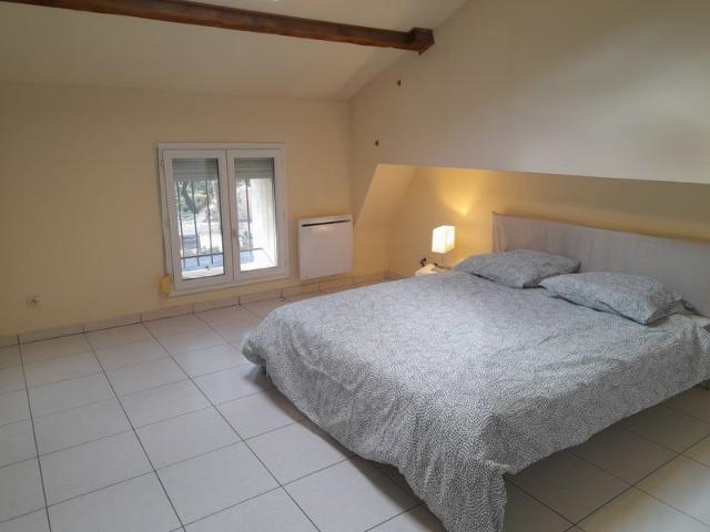 GRAND APPARTEMENT T4 DUPLEX