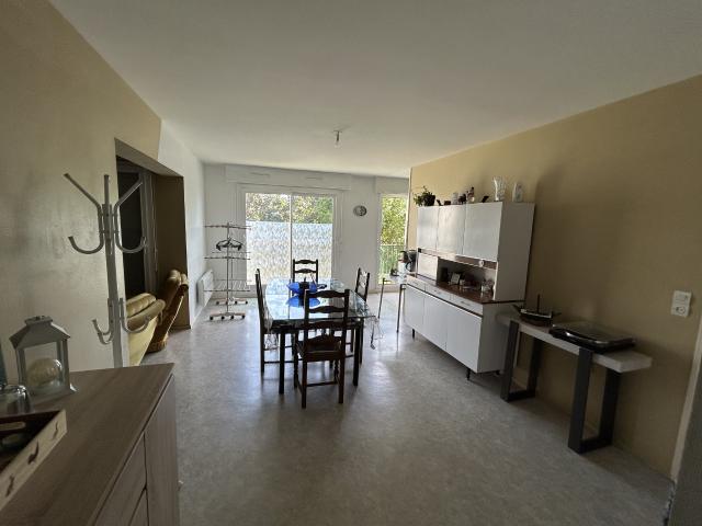 Grand appartement type 4 avec garage