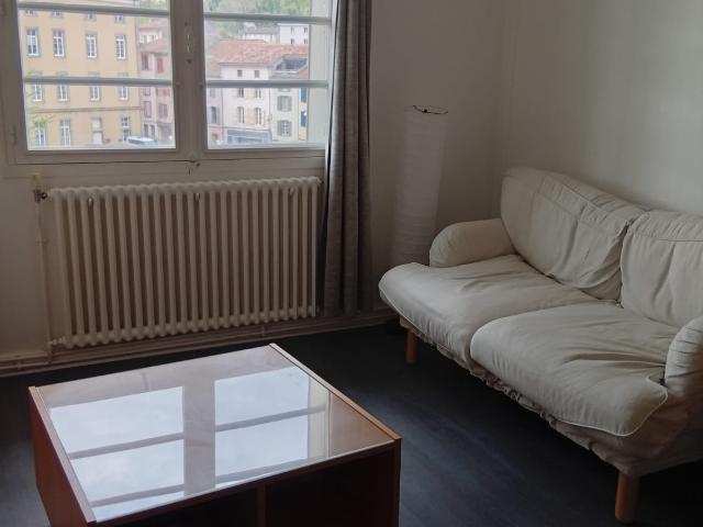 Grand appartement à louer à Foix 09 avec L'IMMOBILIERE PAUVERT