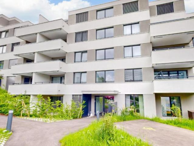 Grand appartement avec sièges