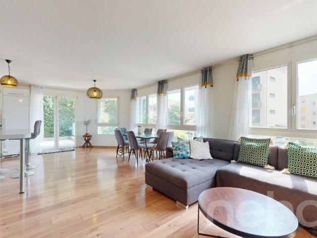 Grand appartement de 4,5 pces avec terrasse à Lausanne
