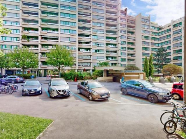 Grand appartement de 6 pièces proche de la Gare Cornavin
