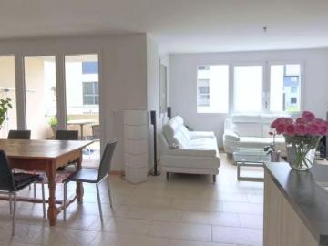 Grand appartement de 3.5 pièces à Dompierre