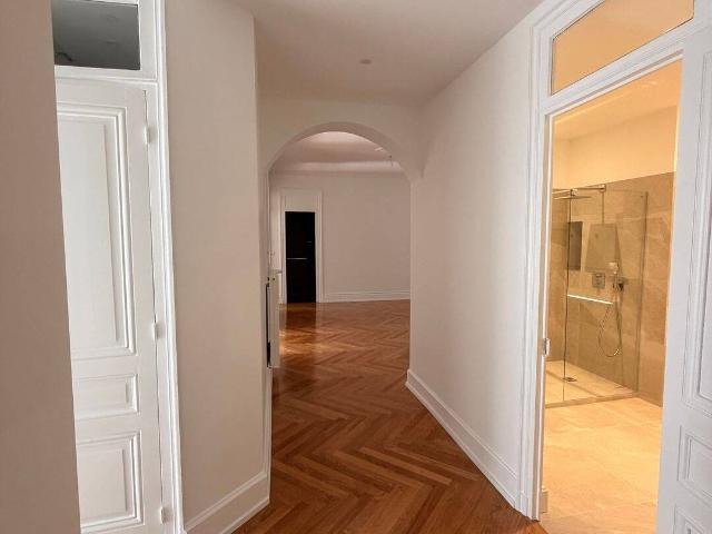 Grand appartement haussmannien rénové 167 m²