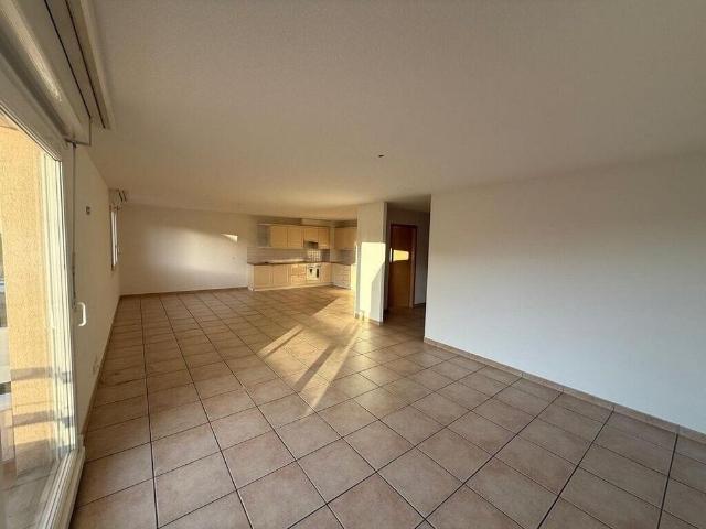 Grand appartement lumineux proche de toutes les commodités