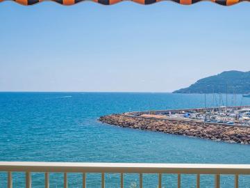 Grand Appartement Pieds dans l'Eau, Vue Panoramique 174m² Mandelieu la Napoule