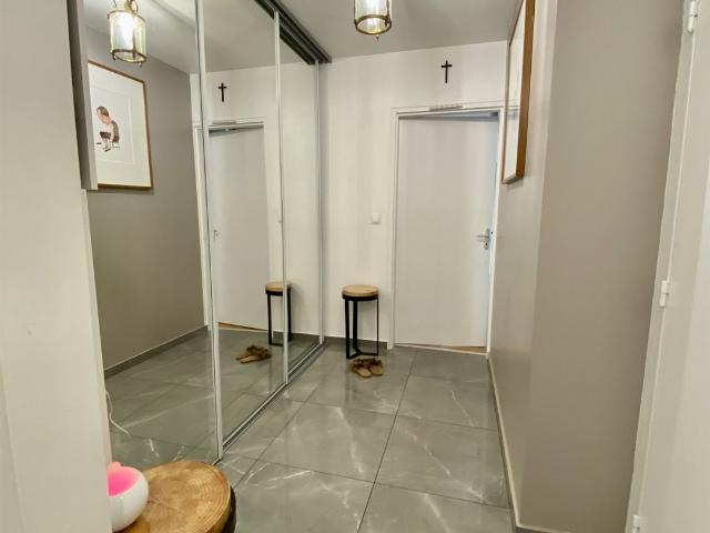 Grand appartement rénové 130 m2 Lyon 8 Secteur recherché 130m² Lyon 8ème