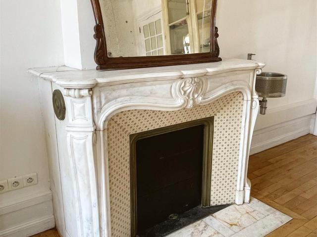 Grand appartement sur la Place de la République à Perpignan 160m² Perpignan