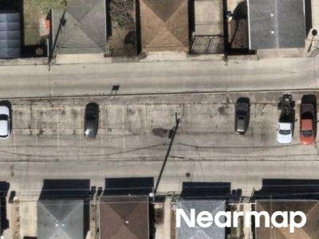 Grand Ave Apt 2se