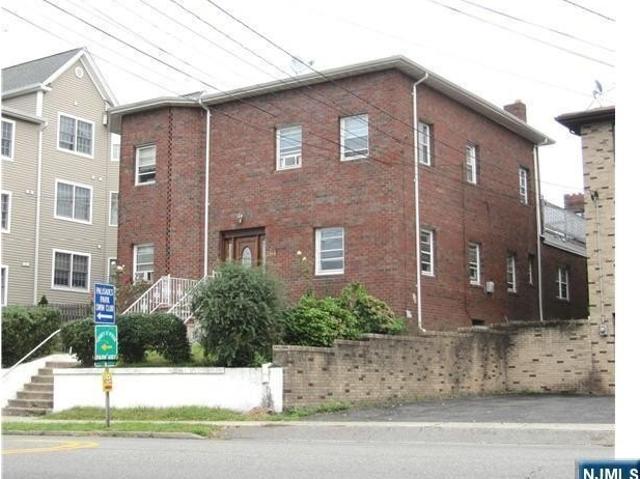 Grand Ave, Palisades Park, Home For Sale