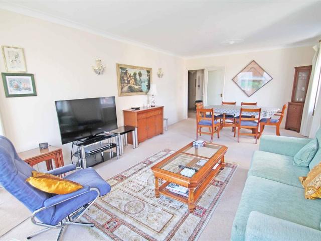 Grand Avenue, Hove BN3, 3 bed flat to rent, £2,500 pcm | PrimeLocation
