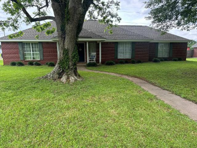 Grand Bay Farms Dr N