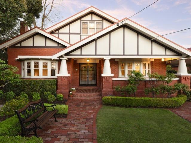 Grand Californian Bungalow on an Extraordinary 1,093sqm