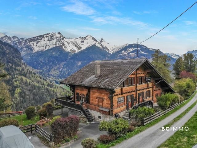 Grand chalet de 4 appartements sur une magnifique parcelle | Exclusivité BC IMMO