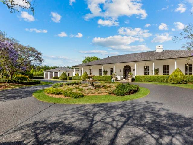 Grand Country Homestead in Prestige Enclave