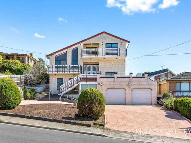 Grand Custom Built Family Residence with Remarkable Space & Versatility