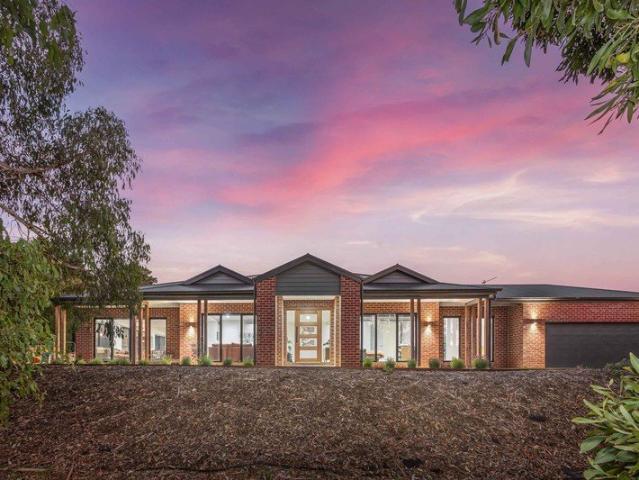 Grand Design, Exceptional Living in the Heart of Gordon