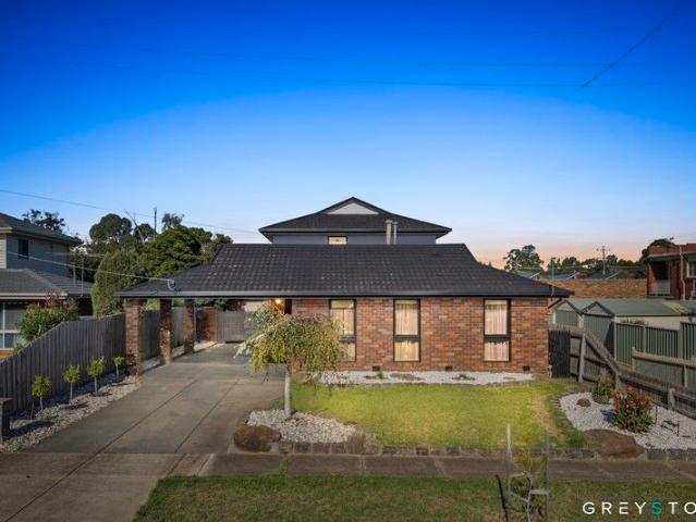 GRAND DOUBLE STORY WITH POOL, RENOVATED TO PERFECTION