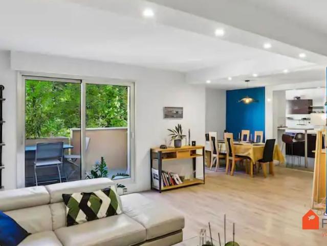 Grand duplex meublé de standing avec terrasse, balcon et garage – Quai Joseph Gillet