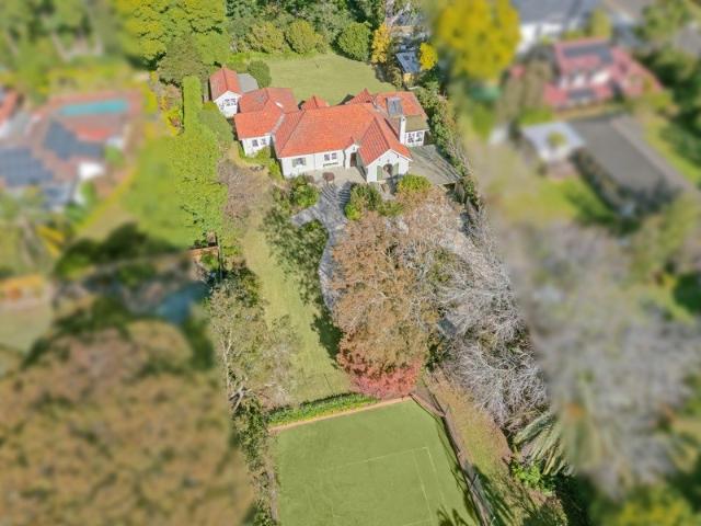 Grand Estate on 3,219sqm with Tennis Court