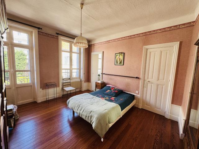 Grand et bel appartement en duplex avec garage !