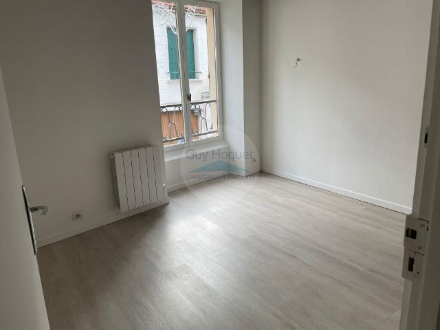 Grand F2 à louer !