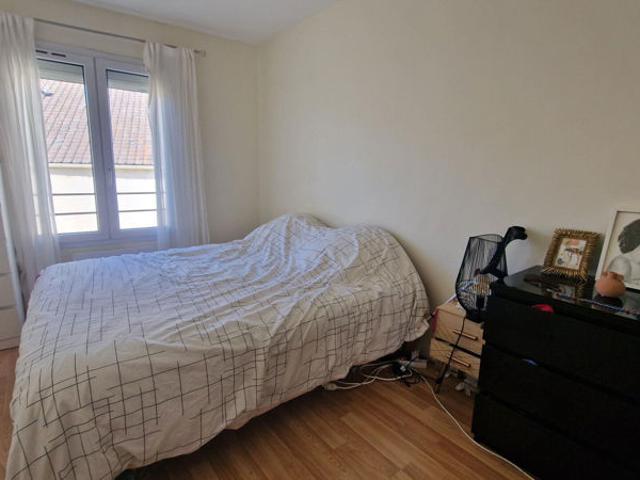 Grand F2 en centre ville de Mantes La Jolie de 48m² pour Investisseur